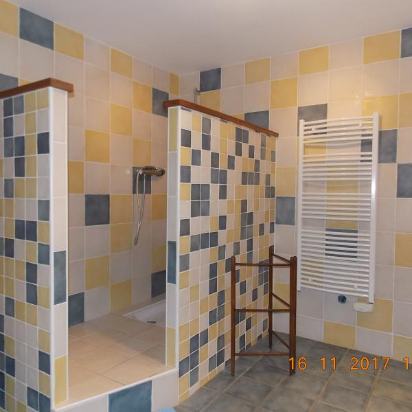 Chambres et table d'hotes 38 Bellegarde Poussieu, 30 mn sud Vienne, 65 km sud Lyon, A7 sortie Chanas, face au Vercors, La mare du vieux chene