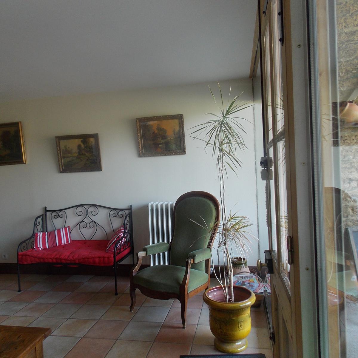 Chambres et table d'hotes 38 Bellegarde Poussieu, 30 mn sud Vienne, 65 km sud Lyon, A7 sortie Chanas, face au Vercors, La mare du vieux chene