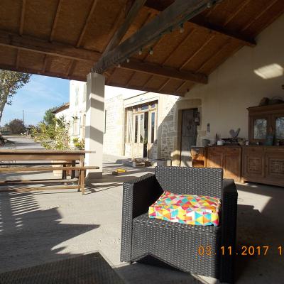 Chambres et table d'hotes 38 Bellegarde Poussieu, 30 mn sud Vienne, 65 km sud Lyon, A7 sortie Chanas, face au Vercors, La mare du vieux chene